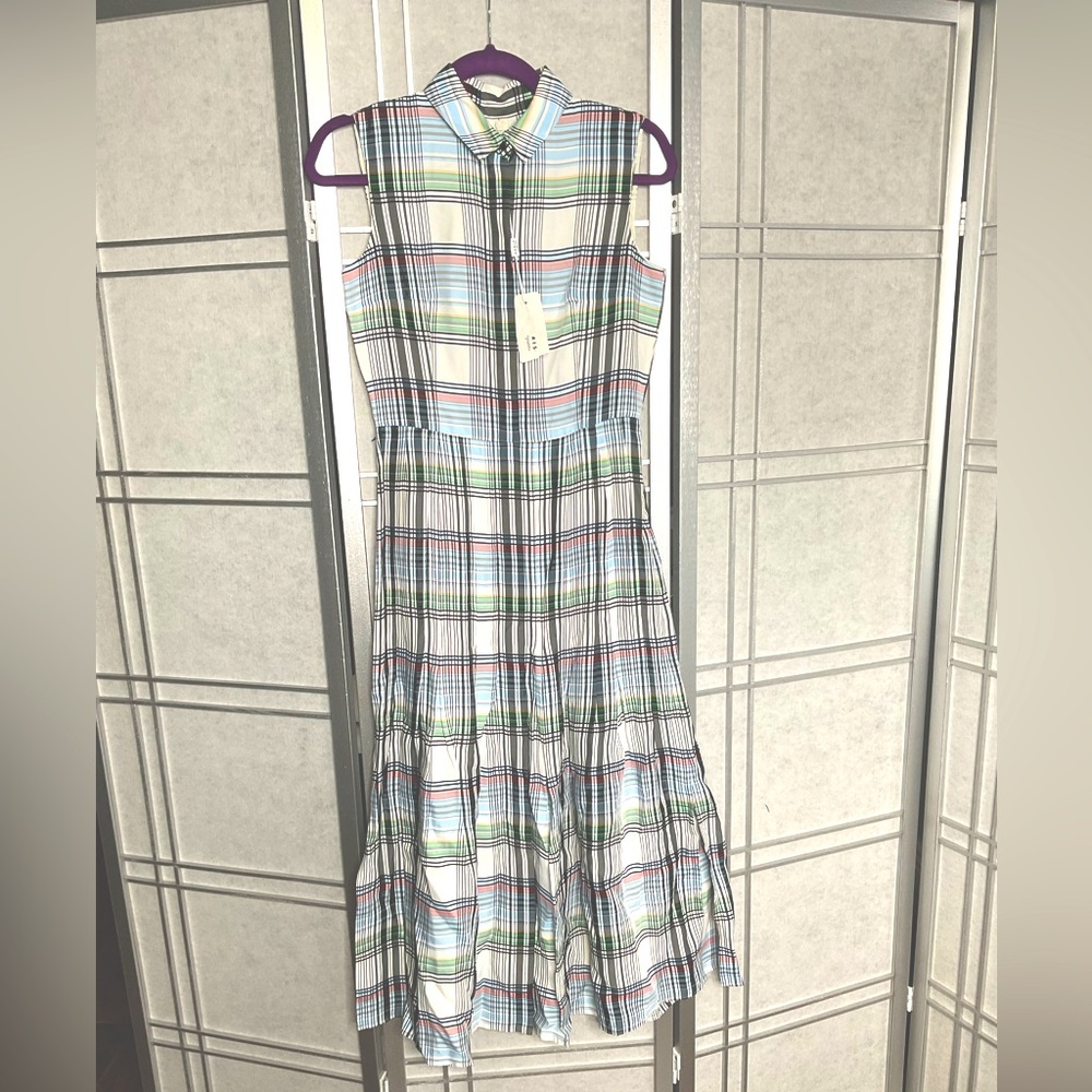 Flawless dress with beautiful pastel colors